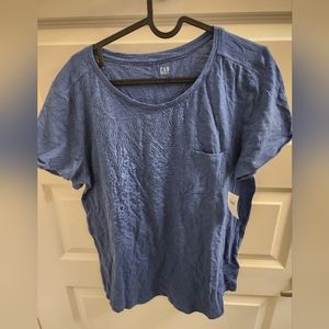 NWT Gap easy t pocket t-shirt